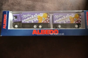 Albedo Modell Renault AE Koffer Hängerzug Milka Geburtagstafel - Bild 1 von 1