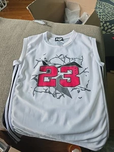 Michael Jordan #23 Jersey Boys Size 8 By 24/7/365 Sports - Picture 1 of 4