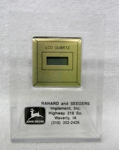Vintage 1980's JOHN DEERE DEALER Promo Desk Clock RANARD & SEEGERS Waverly, Iowa - Picture 1 of 4