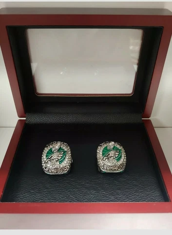 Philadelphia Eagles - 2017 Super Bowl 2 Ring Set WITH Wooden Box.. Foles, Wentz Cover