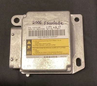 AB Control Module 10370158 89047256 2006 Cadillac Escalade, Chevrolet GMC  Foto 1 de 3