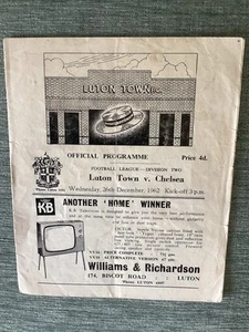 Luton Town v Chelsea (Division 2) 26/12/1962 - Picture 1 of 3