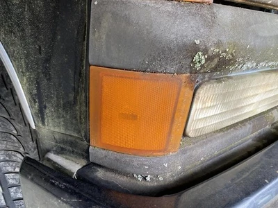 Пассажирский угловой/парковочный фонарь боковой габаритный фонарь подходит для пикапа 94-02 CHEVROLET 3500 1882715 - Изображение 1 из 4