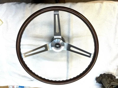 1968/69 Chevelle Woodgrain Steering Wheel- Complete - Image 1 of 4