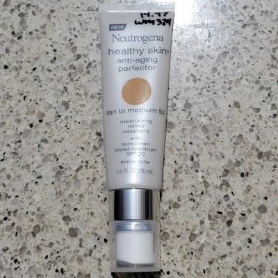 Neutrogena Healthy Skin Anti-Aging Perfector TAN MEDIUM 50 Retinol SPF 20✨️NEW - Image 1 of 4
