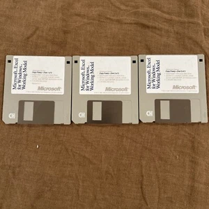 Microsoft Excel For Windows Working Model 3.5 Floppy Disks (3) Version 2.1 - Picture 1 of 4
