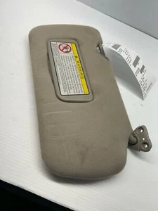 Sun Visor NISSAN MAXIMA Right 00 01 02 03 - Picture 1 of 1