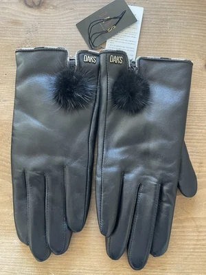 DAKS Of London - Nuevos con etiquetas - Guantes de cuero negro para mujer.  Forrado Talla Pequeña Foto 1 de 4
