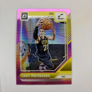 2024-25 Donruss Optic Lauri Markkanen rosa glitter Prizm #73 (#’d/275) - Foto 1 di 2