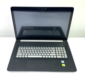 Computadora portátil HP ENVY m7 17,3", Intel Core i7-6500U 2,50 GHz, 16 GB de RAM - Imagen 1 de 6