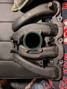 Colector de admisión compatible con modelos Chevy, GMC y Buick - 2010-2017 - Equinox - Imagen 1 de 2