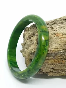 Brazalete de baquelita verde espinaca vintage - Imagen 1 de 6