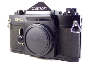 Canon F-1 analoge Spiegelreflexkamera 35 mm Gehäuse frühes Modell ohne Objektiv klassische JAPAN-App NEUWERTIG! - Bild 1 von 14