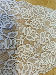 402- White Galloon Stretch textured lingerie Lace 6 inch--1yard - Picture 1 of 4