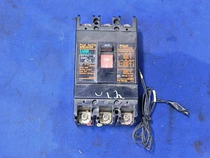 FUJI EA53B CIRCUIT BREAKER WITH AUXILARY SWITCH 40 AMP TESTED - Picture 1 of 9
