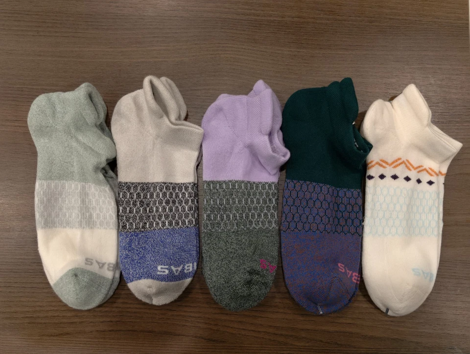 [PREÇO QUENTE] PACOTE COM 5 Meias Bombas Femininas Tri-Block🐝 Tamanho P, M, L (Várias Cores) - Imagem 1 de 1