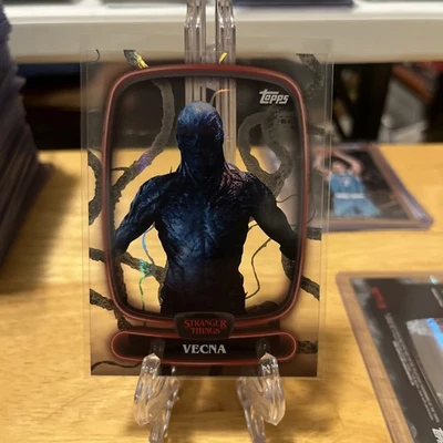 2025 Topps Stranger Things High Tek Vecna Vines patrón 16 Foto 1 de 4