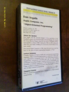 (T68) VHS 1989 OBJEKTORIENTIERTE PROGRAMMIERUNG, DAN INGALLS - Bild 1 von 1