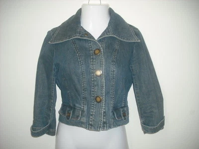 Chaqueta vaquera corta Bandolino para mujer talla pequeña Foto 1 de 4
