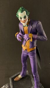 Joker, Arkham, 24cm Figur, handbemaltes Sammlerstück