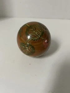 RUSSIAN MATRYOSHKA NESTING TURNED WOODEN GLOBE 4 Piece Leaves Butterflies Read - Picture 1 of 7