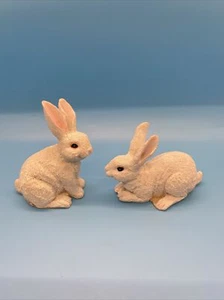 Easter! Wang‘s International Vintage Twin Bunnies (porcelain) - Picture 1 of 4