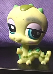 Littlest Pet Shop #1324 Raupe  - Bild 1 von 1