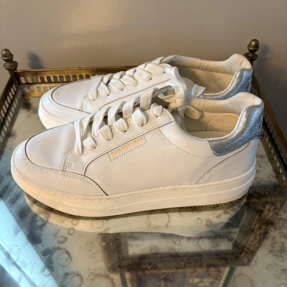 Zapatos Sam Edelman para mujer talla 8,5 blancos plateados bajos de cuero con cordones Foto 1 de 4