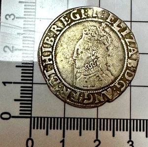 X456: 1601 sehr späte Ausgabe Elisabeth 1. gehämmerter Silberschilling, S.R.2584 - Bild 1 von 3