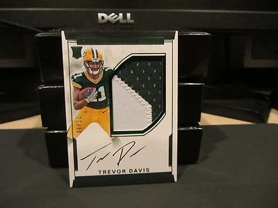 National Treasures Parallel Autograph Jersey Packers Trevor Davis  09/11 2016 - Image 1 of 4