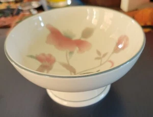 Mikasa Silk Flowers Small Pedestal Dish F3003 - Picture 1 of 8