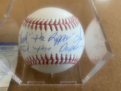 BÉISBOL AUTOGRAFIADO POR JACK CLARK. INSCRITO EL DESGARRADOR Y F##K LOS TRAMPISTAS. PSA. Foto 1 de 4