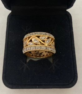 Women's Diamonique Eternity Band Ring Size 7 1/2 *used* - Picture 1 of 6