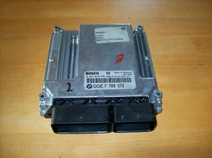 Unidad de control BMW E46 320 d M47N 02/2002 Bosch 0281010565 unidad de control del motor - Imagen 1 de 1