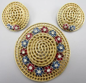 VINTAGE CINER "REAL LOOK" FLOWER BONNET HAT BROOCH PIN EARRINGS SET - Picture 1 of 6