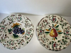 Pair VINTAGE HAND PAINTED PLATES WITH CUT WORK ON RIM - MADE IN ITALY 10” - Picture 1 of 7