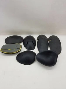 PROTEZIONI GINOCCHIERE GOMMA PER TUTA DA MOTO - Picture 1 of 5