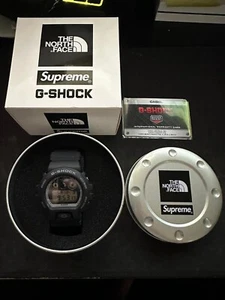 Supreme x The North Face G-Shock DW-6900 NEGRO *EN MANO* - Imagen 1 de 6