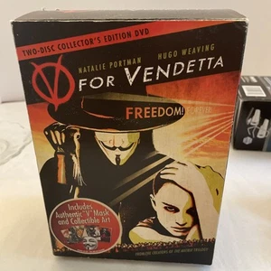 V For Vendetta 2 Disk Collectors Edition DVD Set Includes Mask - Picture 1 of 12