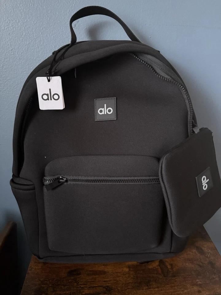 BNWT Alo Yoga Stow Backpack Black With Detachable pouch $178 Foto 1 de 1