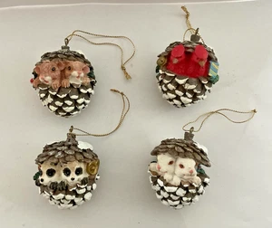 Vintage Christmas Ornaments Holiday Decoration Woodlawn Pinecone Set Of 4 - Picture 1 of 4