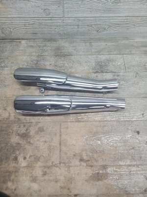 2013 13 Triumph Thunderbird 1600 Exhaust Mufflers Chrome Pair Heat Shields - Image 1 of 4
