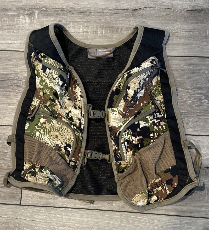 Sitka Ascent Vest Subalpine - Image 1 of 4
