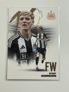 2024-25 Futera FX Newcastle Base #18 Anthony Gordon - Foto 1 di 2