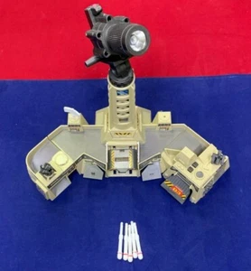1995 Micromachines - Light Tower Military Night Attack Bunker (Incomplete) - Picture 1 of 6