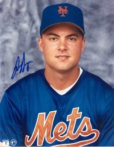 Rico Brogna Autographed 8x10 - Mets Portrait Shot - Picture 1 of 1