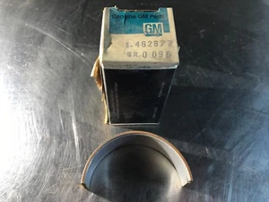 NOS GM 462677 Lower GM .001 Crankshaft Main Bearing Mercruiser SBC 350 - Picture 1 of 1