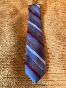 Wembley Men’s Geometric Steel-Silver Tie, Vintage, 1970s, United States - Picture 1 of 6