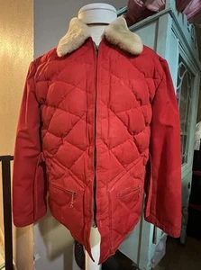 De Colección Alaska Saco de Dormir Co Abrigo Acolchado Plumón de Ganso Rojo Senderismo Portland Mediano M - Imagen 1 de 11