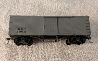 Roundhouse  HO Nickel Plate Road 36' Old Time Wood Box Car  - Image 1 of 4